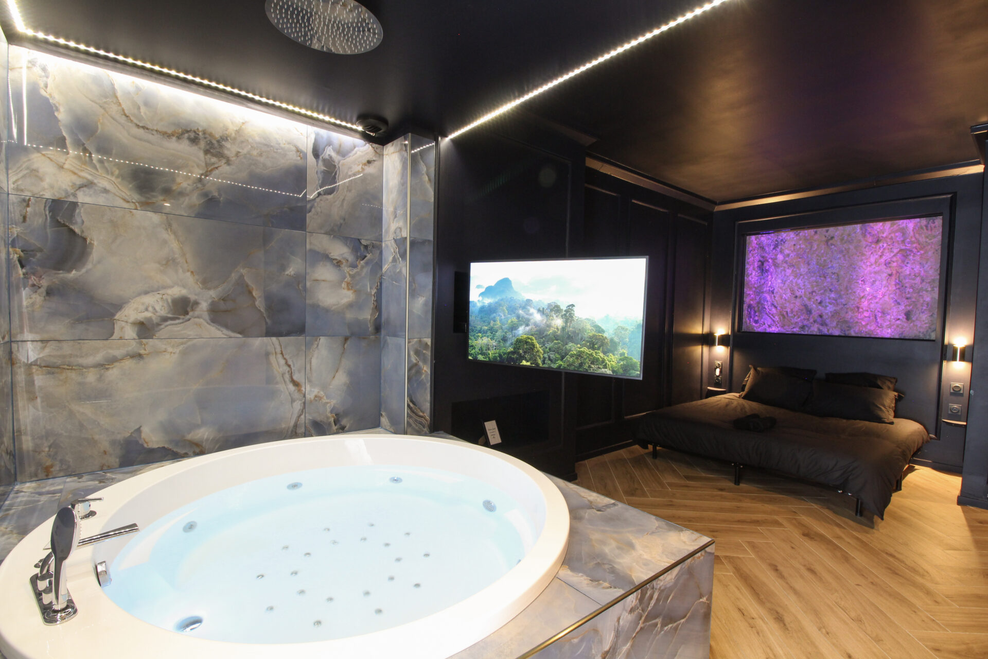 Nuit romantique avec jacuzzi - My Insolite